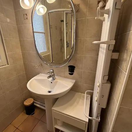 Appartement Grand Studio Au Cœur De L’hyper Centre-ville *